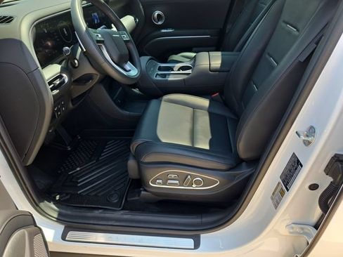Used 2026 Hyundai Palisade Calligraphy FWD image 19