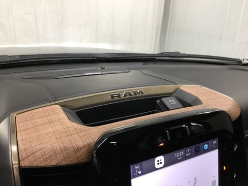 Used 2022 RAM 1500 Limited image 14