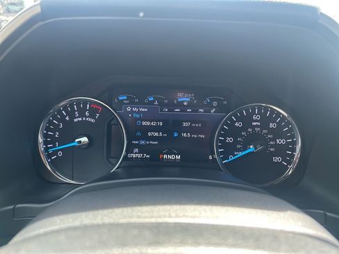 Used 2019 Ford Expedition XLT w/ Equipment Group 202A image 23