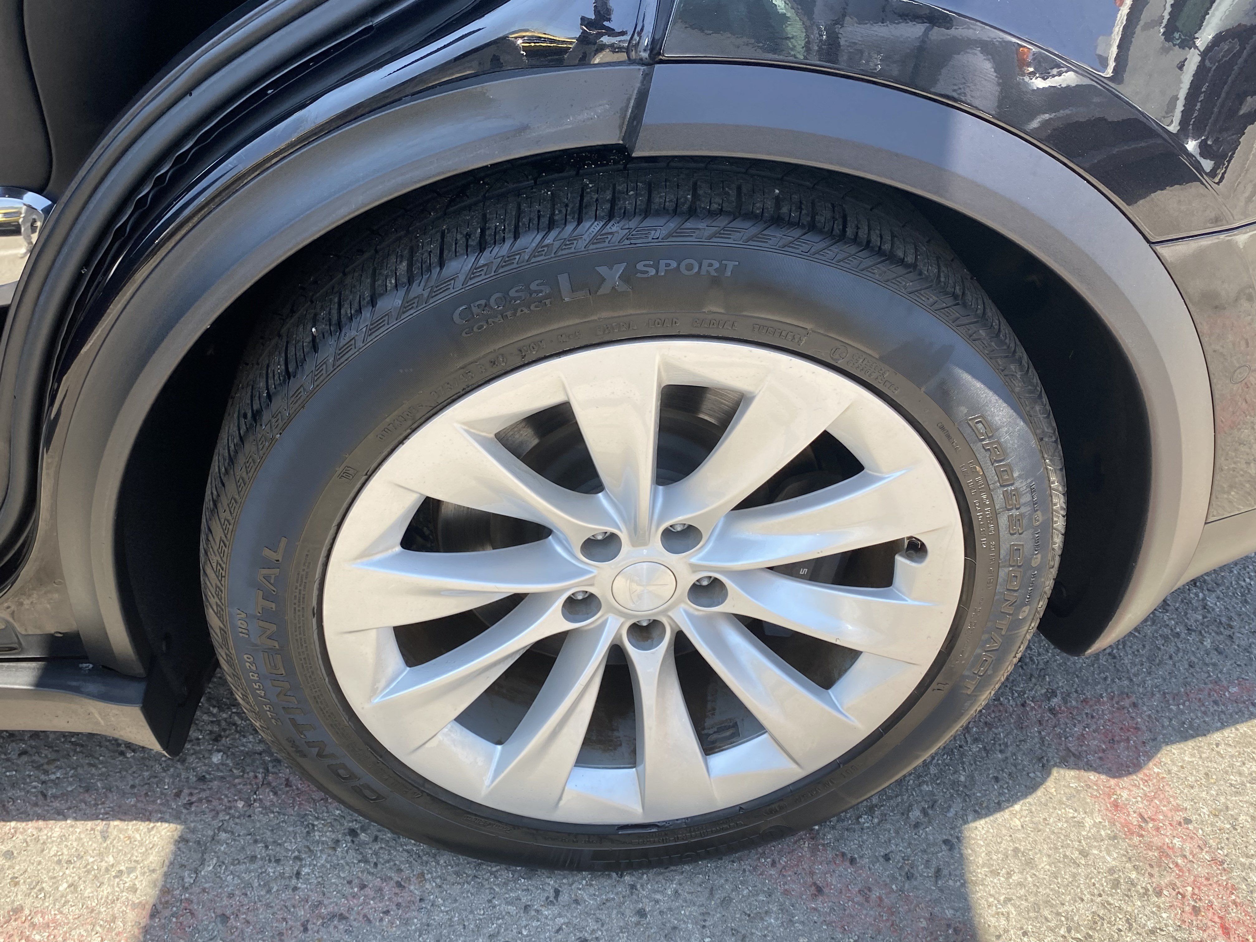 Used 2017 Tesla Model X 100D AWD/4WD image 28