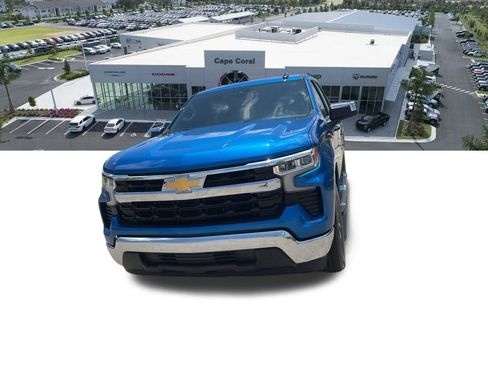 Used 2024 Chevrolet Silverado 1500 LT RWD image 4