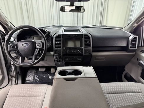 Used 2019 Ford F150 XLT w/ Trailer Tow Package image 11