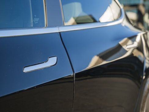 Used 2019 Tesla Model 3 Long Range image 16