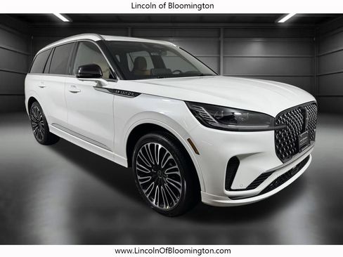 New 2026 Lincoln Aviator Black Label AWD/4WD image 10