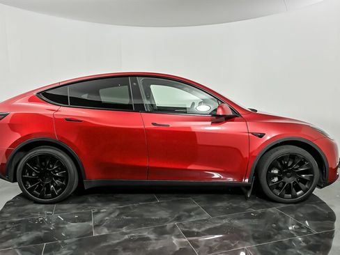 Used 2023 Tesla Model Y Long Range AWD/4WD image 10