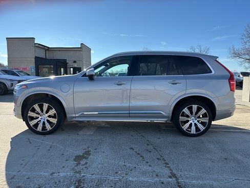 Certified 2024 Volvo XC90 T8 Ultimate w/ Protection Package image 5
