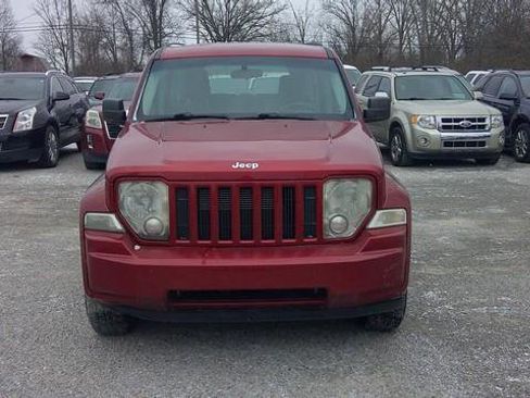 Used 2008 Jeep Liberty Sport image 10