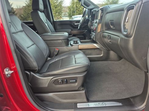 Used 2022 Chevrolet Silverado 2500 High Country w/ Z71 Off-Road Package image 33