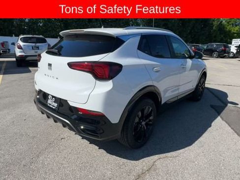 Used 2025 Buick Encore GX Sport Touring w/ Comfort Package AWD/4WD image 8