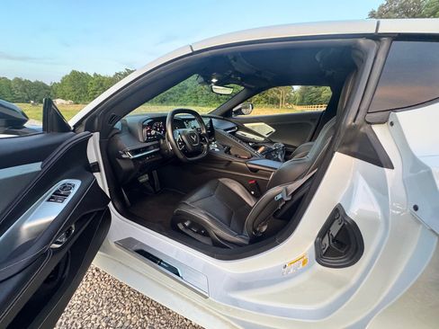 Used 2021 Chevrolet Corvette Stingray Preferred Cpe w/ Z51 Performance Package RWD image 15