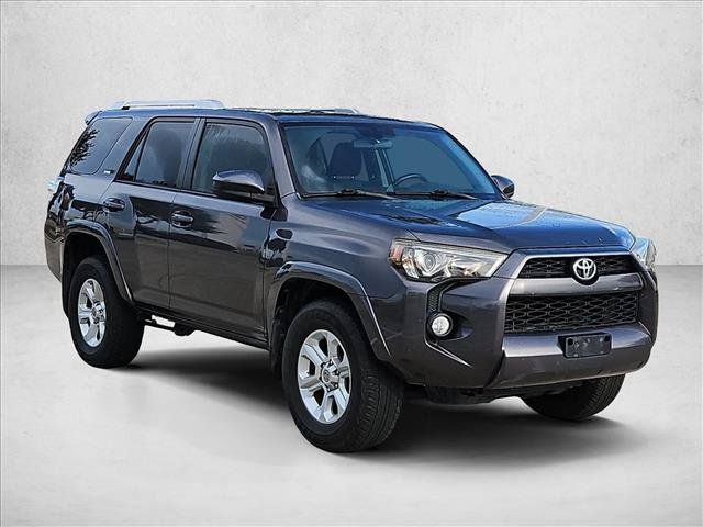 Used 2018 Toyota 4Runner SR5 RWD image 3