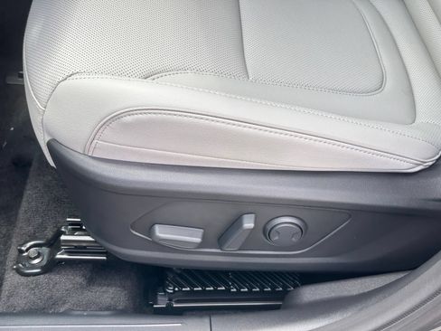 New 2026 Hyundai Tucson Limited AWD/4WD image 13