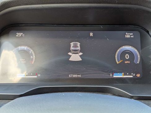 Used 2024 Jeep Grand Cherokee Laredo RWD image 29
