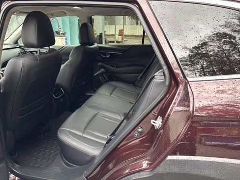 Used 2023 Subaru Outback Touring XT image 7