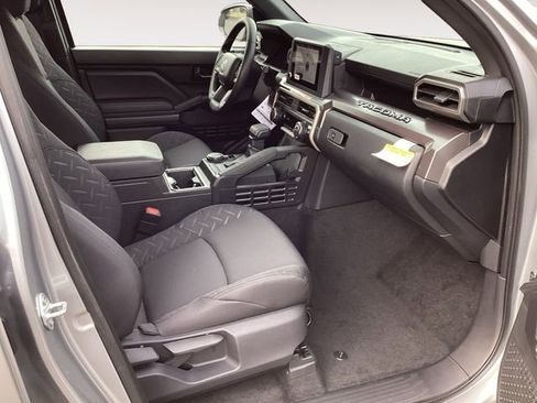 New 2026 Toyota Tacoma SR5 image 15
