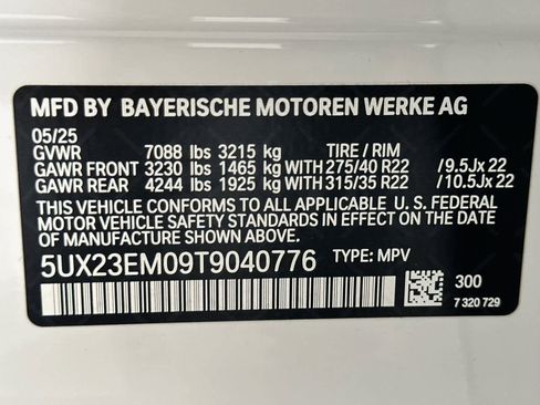 Used 2026 BMW X7 xDrive40i w/ M Sport Package image 27