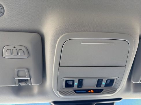 New 2025 Ford Mustang Mach-E Premium image 38