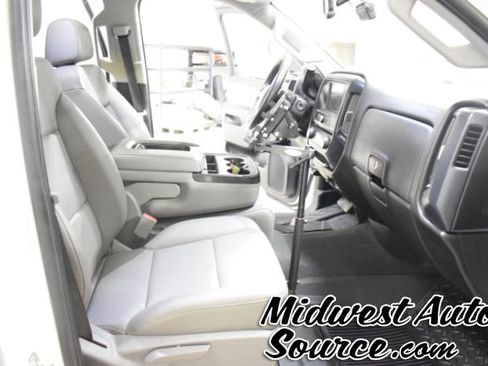 Used 2019 Chevrolet Silverado 2500 W/T w/ WT Convenience Package image 24