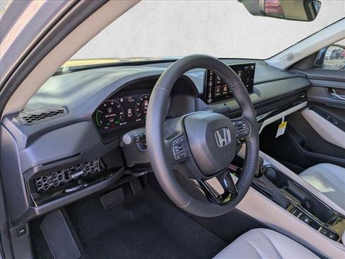 New 2025 Honda Accord EX-L image 10