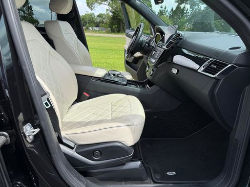 Used 2018 Mercedes-Benz GLE 43 AMG 4MATIC image 24