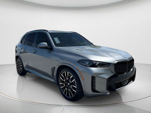 New 2026 BMW X5 xDrive50e w/ M Sport Package image 3