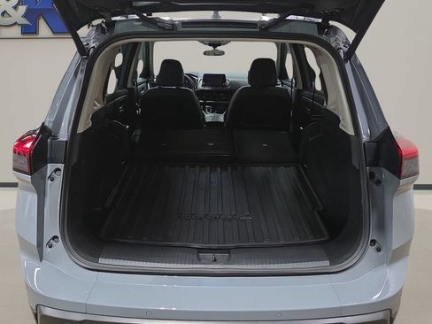 Used 2025 Nissan Rogue SV AWD/4WD image 22