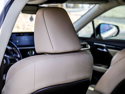 Used 2020 Lexus RX 350 AWD w/ Luxury Package image 24