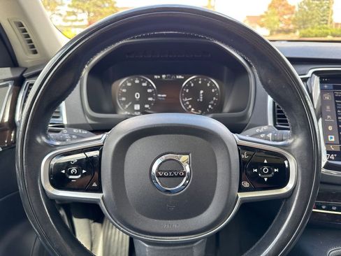 Used 2017 Volvo XC90 T6 Momentum w/ Vision Package AWD/4WD image 25