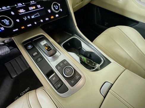 Used 2024 INFINITI QX60 Sensory w/ Cargo Package AWD/4WD image 21