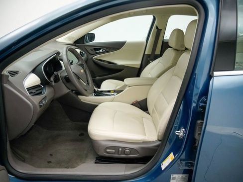 Used 2024 Chevrolet Malibu LT image 23