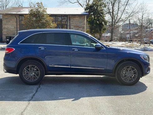 Used 2018 Mercedes-Benz GLC 300 4MATIC image 12