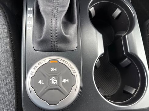 New 2025 Ford Bronco Big Bend image 30