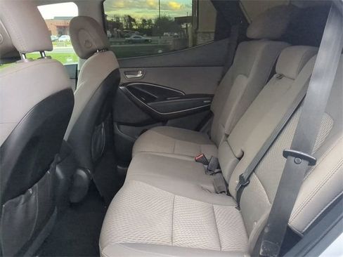 Used 2017 Hyundai Santa Fe Sport image 13