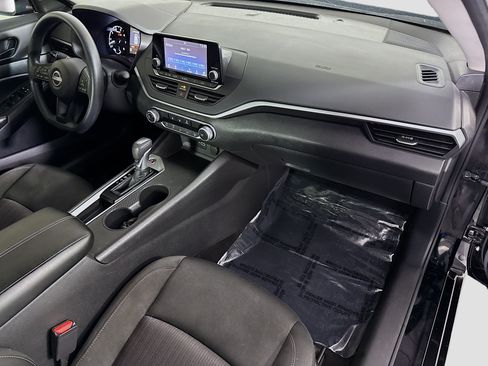 Used 2023 Nissan Altima 2.5 S FWD image 30