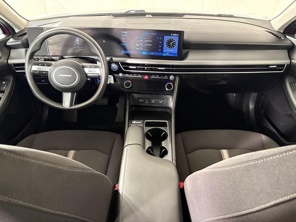 Used 2025 Hyundai Sonata SEL FWD image 37