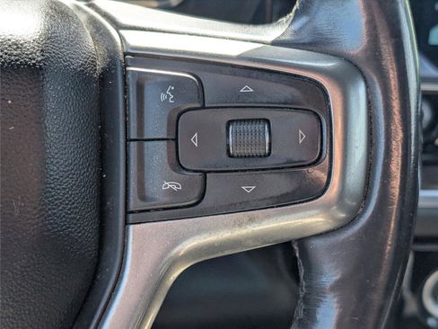 Used 2022 Chevrolet Silverado 1500 LT w/ Z71 Off-Road Package AWD/4WD image 26
