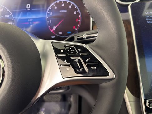 Certified 2026 Mercedes-Benz GLC 300 4MATIC image 27