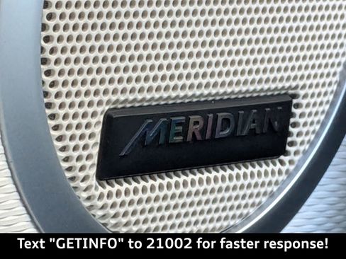 Used 2023 Land Rover Discovery S R-Dynamic image 31