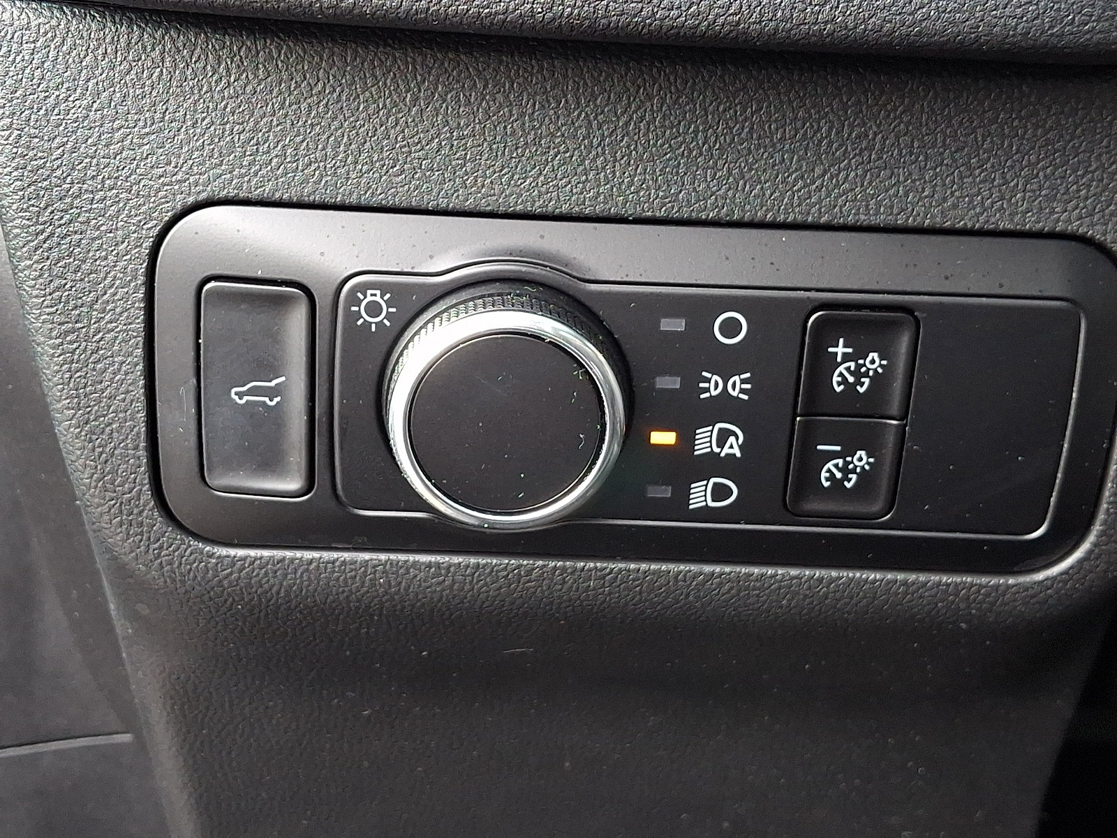Used 2023 Ford Escape ST-Line w/ Tech Pack #1 AWD/4WD image 28