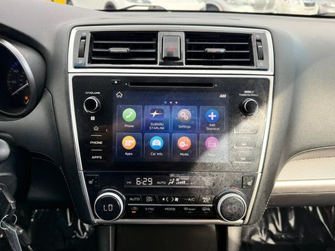 Used 2019 Subaru Outback 2.5i Premium AWD/4WD image 30