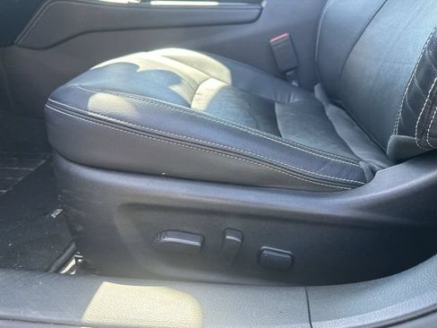 Used 2023 Nissan Altima 2.5 SL AWD/4WD image 16