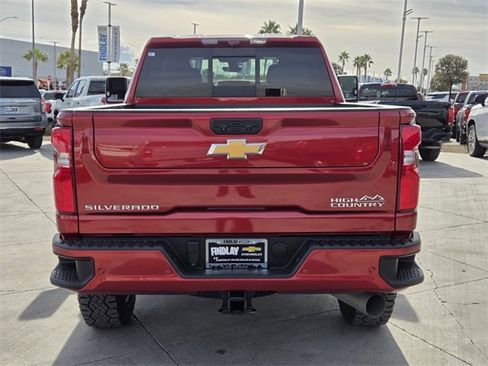 Certified 2022 Chevrolet Silverado 3500 High Country w/ Technology Package image 5
