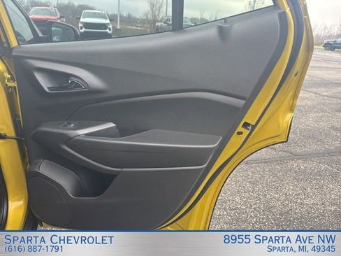 Used 2024 Chevrolet Trax RS w/ Driver Confidence Package image 20