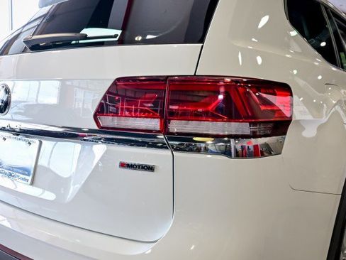 Used 2022 Volkswagen Atlas SE image 11