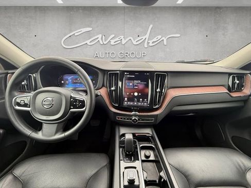 Used 2024 Volvo XC60 B5 Plus AWD/4WD image 20