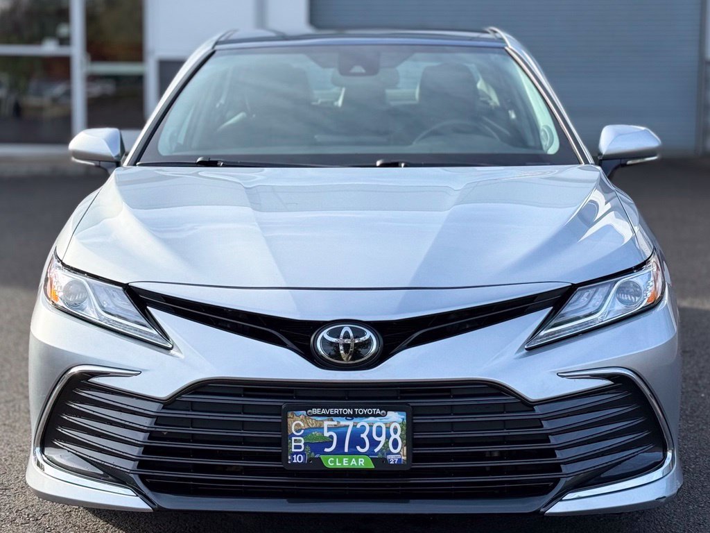 Used 2024 Toyota Camry XLE w/ Navigation Package AWD/4WD image 8