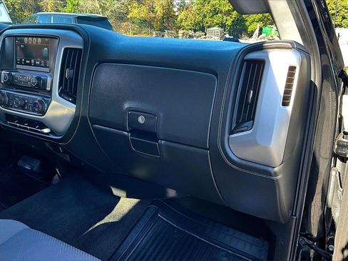 Certified 2018 GMC Sierra 1500 SLE w/ SLE Value Package image 22