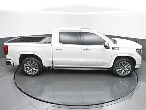 Used 2022 GMC Sierra 1500 Denali w/ Denali Reserve Package image 43