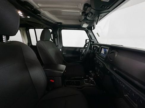 Used 2023 Jeep Wrangler Unlimited w/ Convenience Group AWD/4WD image 26