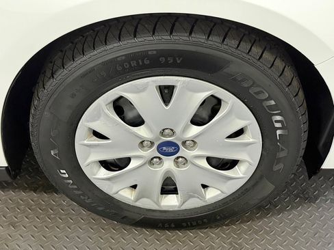 Used 2013 Ford Fusion S image 17